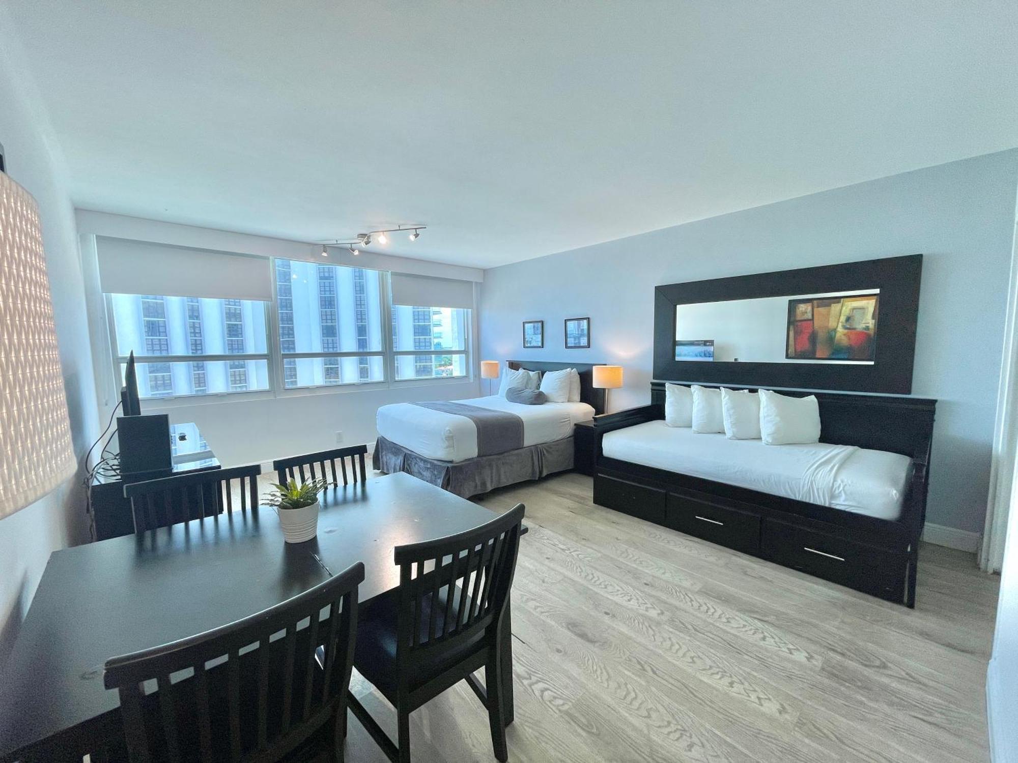 New Point Miami Beach Apartments Esterno foto