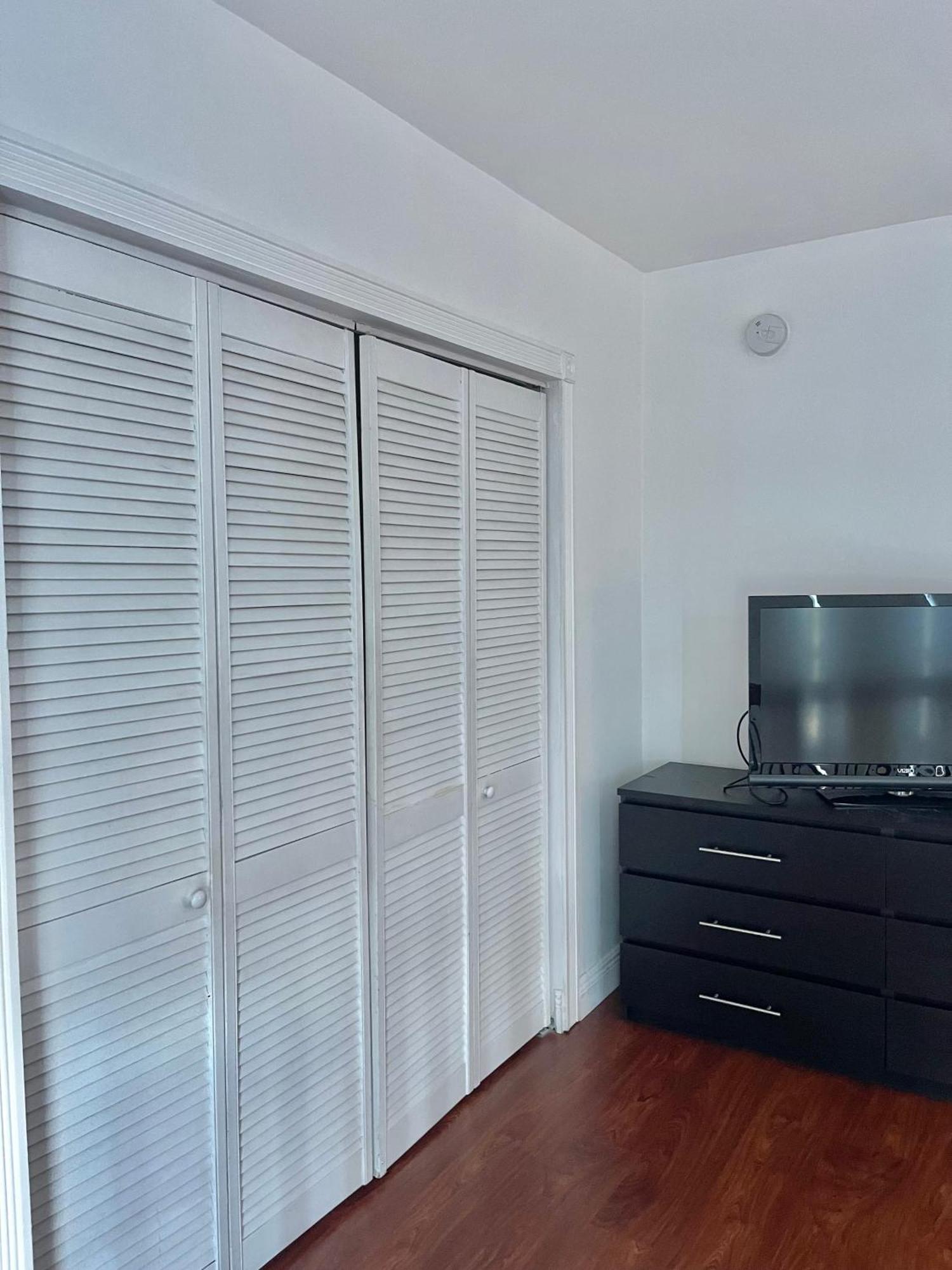 New Point Miami Beach Apartments Esterno foto